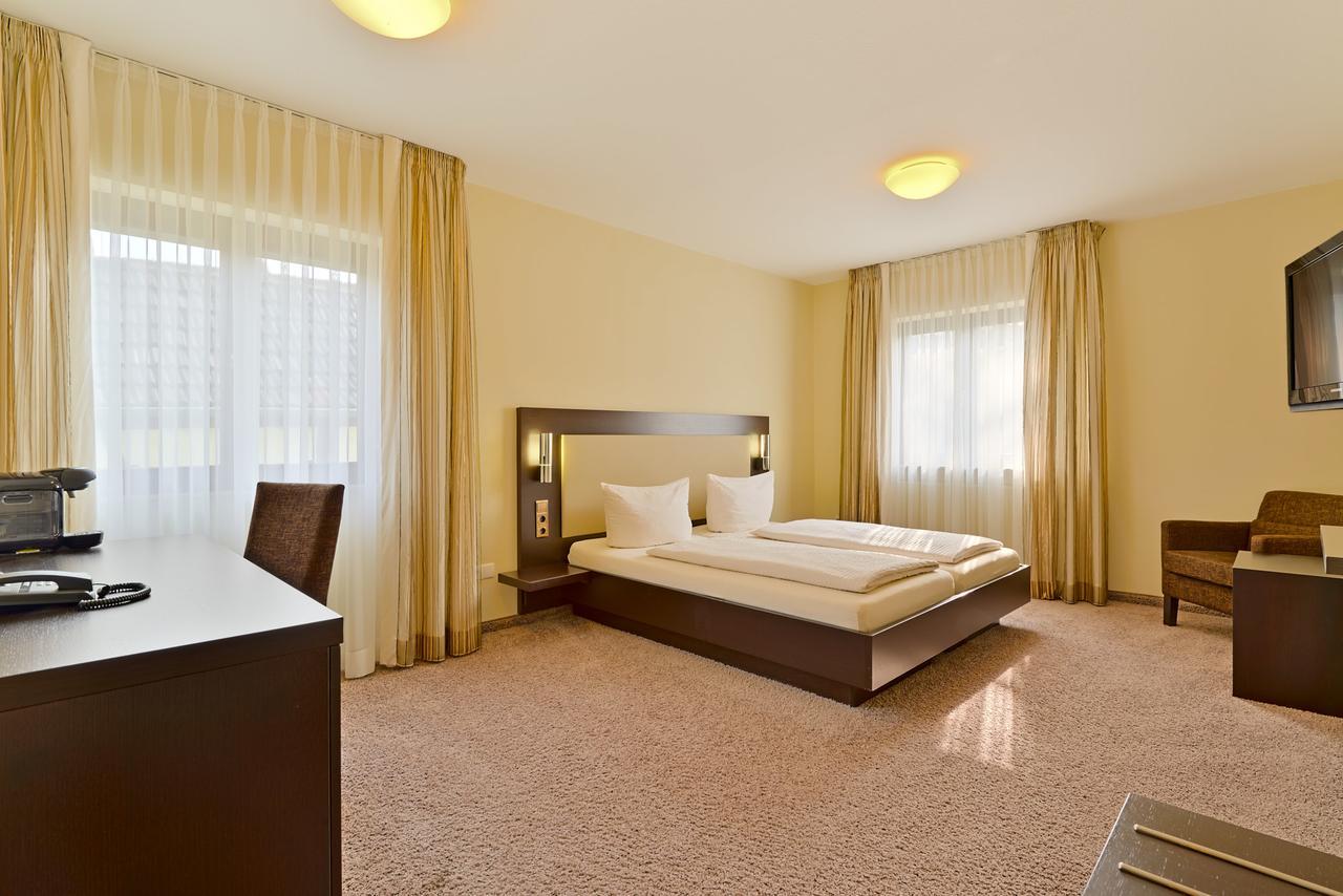 Hotel Restaurant Zur Post Bonn Ngoại thất bức ảnh